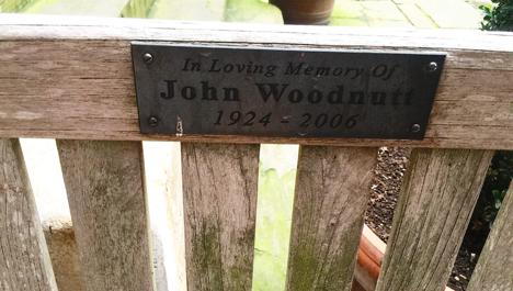 The John Woodnutt memorial bench by @UKmoose