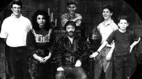 Barry and team (Series 7) in The Quest, the Official Knightmare newsletter. Volume 3, Issue 2.