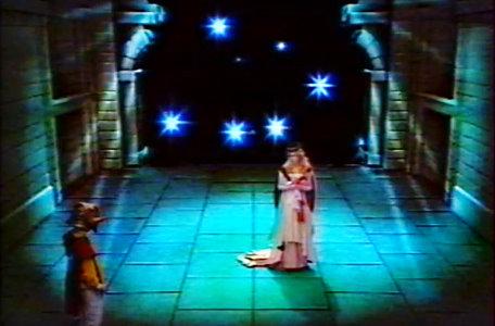 A knight reaches a starry background in Le Chevalier du Labyrinthe.