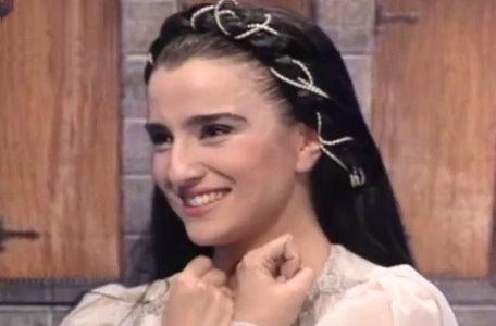 A princess in the first series of El Rescate del Talisman.