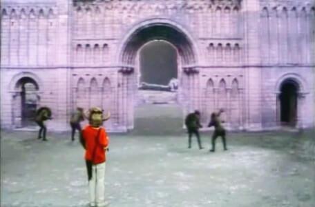 Knightmare Series 4 Quest 6. Dickon faces four goblins in the ruins of Dungarth.