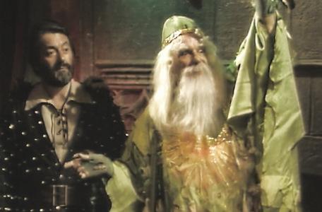 Knightmare Series 4 Quest 6. Treguard watches on as Merlin sends the team home.
