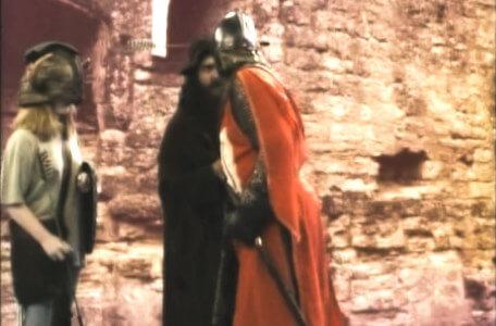 Knightmare Series 5 Team 9. Sir Hugh rescues Kelly from Sly Hands.