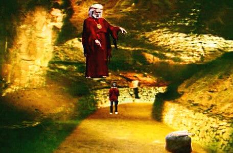 Knightmare Series 6 Team 5. Hordriss points at Ben in the Caverns of Gore.