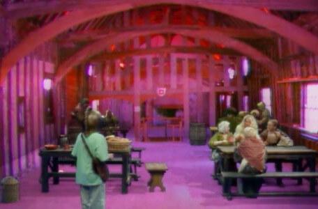 Knightmare Series 7 Team 1. Simon arrives at the Crazed Heifer in Level 2.